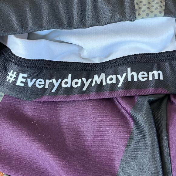 Bombsheller Multicolor Leggings 28" Inseam Purple Green Yoga Running Size Medium - Picture 10 of 13